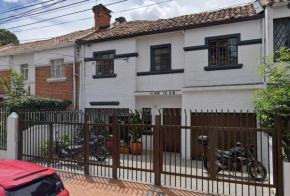Oculto Hostel